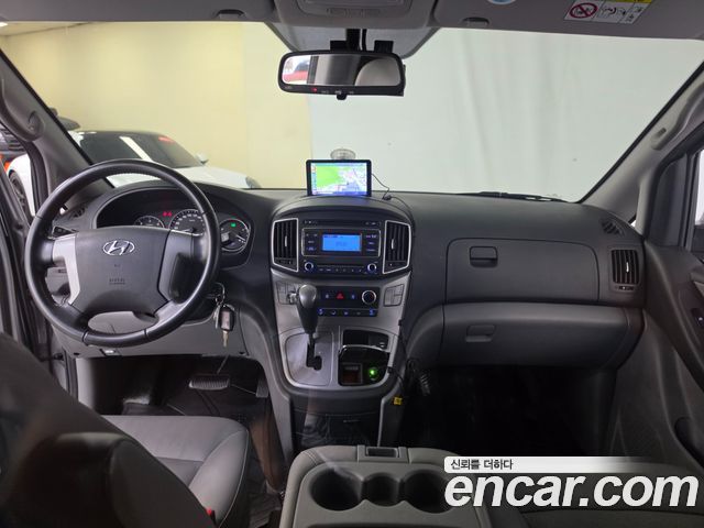 Hyundai Starex 2021 — photo 6
