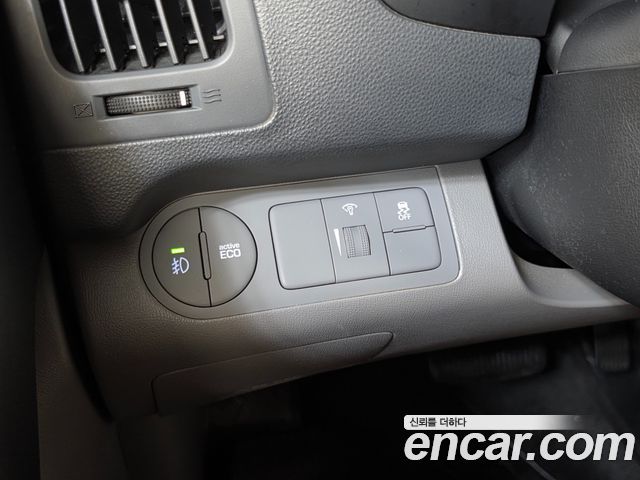 Hyundai Starex 2021 — photo 15