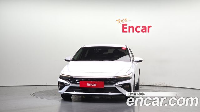 Hyundai AVANTE 2024 — photo 3