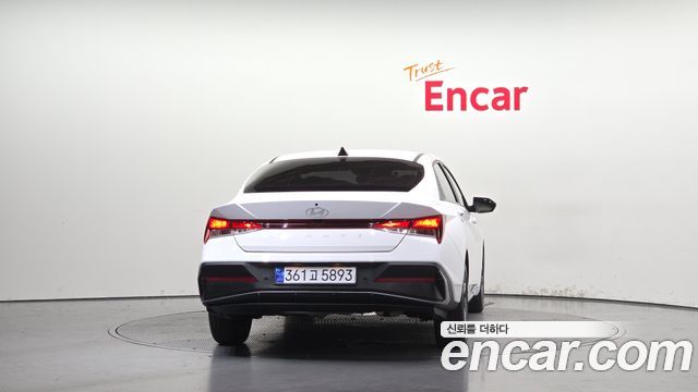 Hyundai AVANTE 2024 — photo 4
