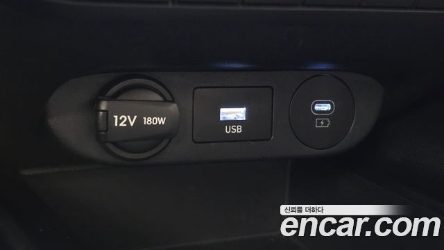 Hyundai AVANTE 2024 — photo 19