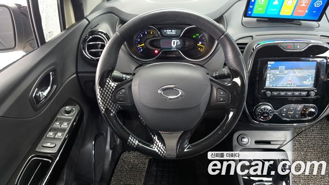 Renault Korea QM3 2016 — photo 18