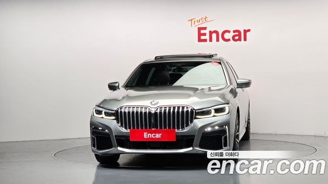 BMW 7-Series 2021 — photo 3