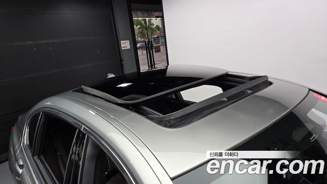 BMW 7-Series 2021 — photo 18