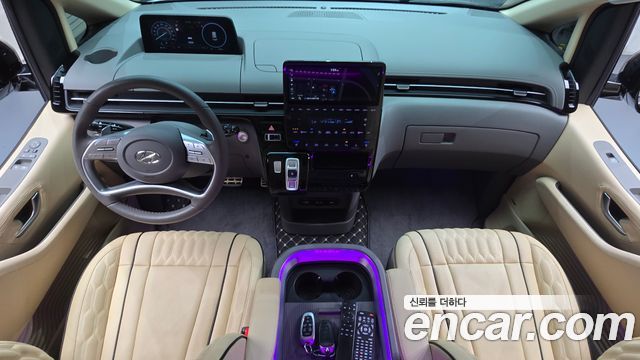 Hyundai Staria 2023 — photo 10