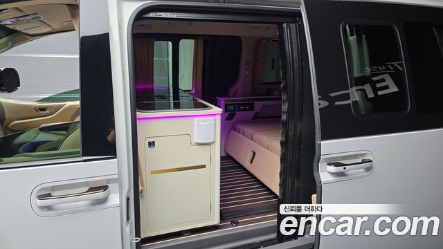 Hyundai Staria 2023 — photo 17