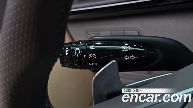Hyundai Staria 2023 — photo 25