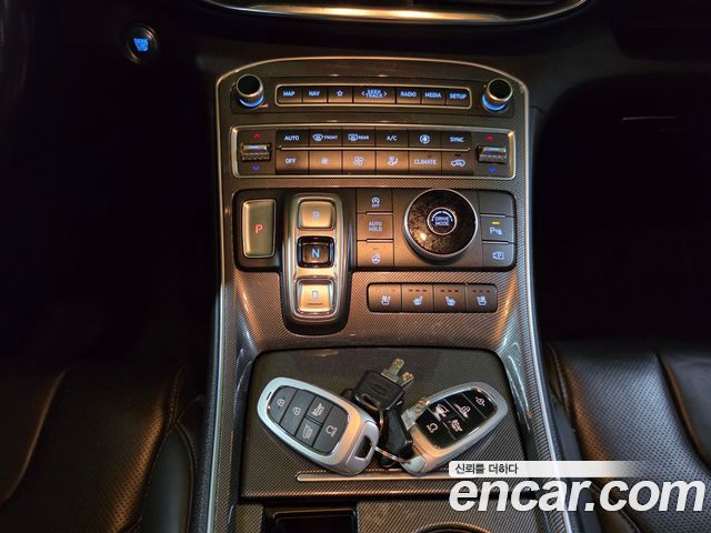 Hyundai Santafe 2021 — photo 14