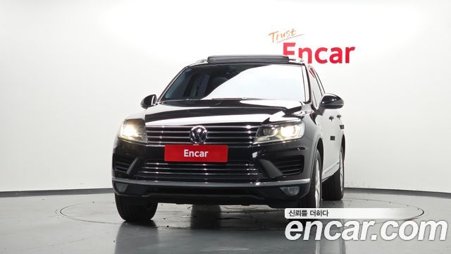 Volkswagen Touareg 2016 — photo 3