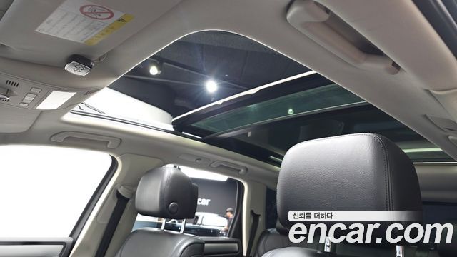 Volkswagen Touareg 2016 — photo 16