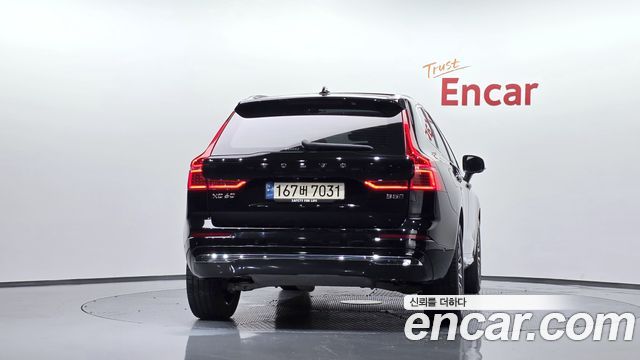 Volvo XC60 2024 — photo 4