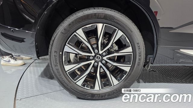 Volvo XC60 2024 — photo 5