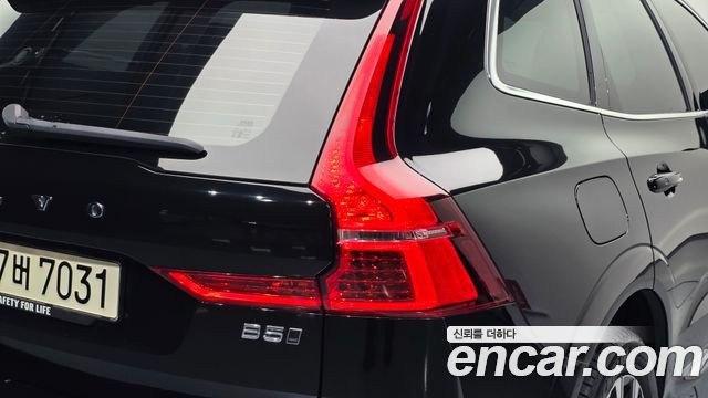 Volvo XC60 2024 — photo 9