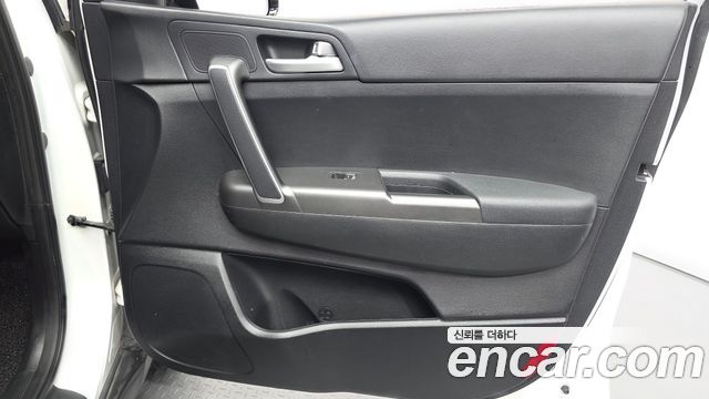 Kia Sportage 2019 — photo 14
