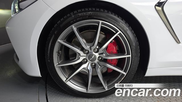 Genesis G70 2018 — photo 5