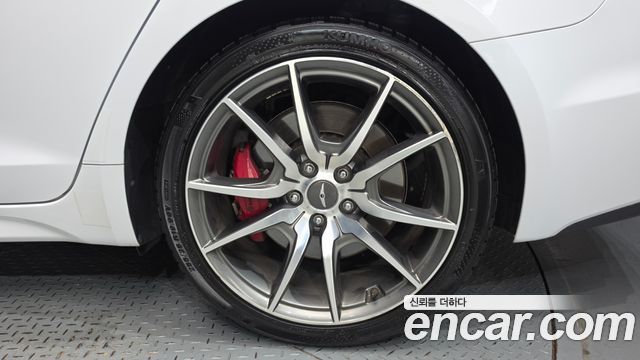 Genesis G70 2018 — photo 7