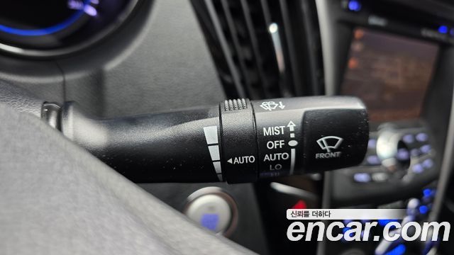 Hyundai Sonata 2011 — photo 17