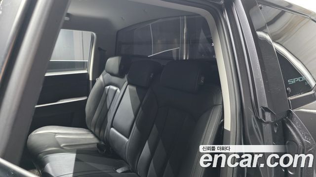KG Mobility Rexton 2019 — photo 18