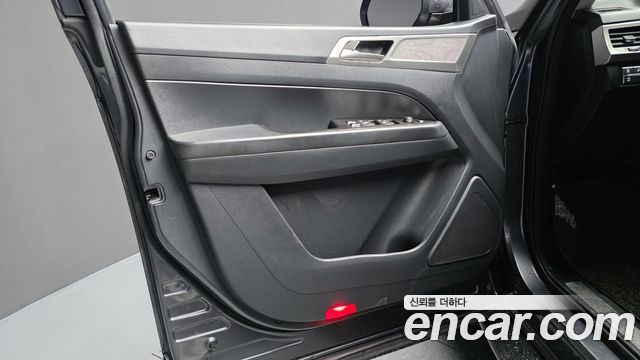 KG Mobility Rexton 2019 — photo 14