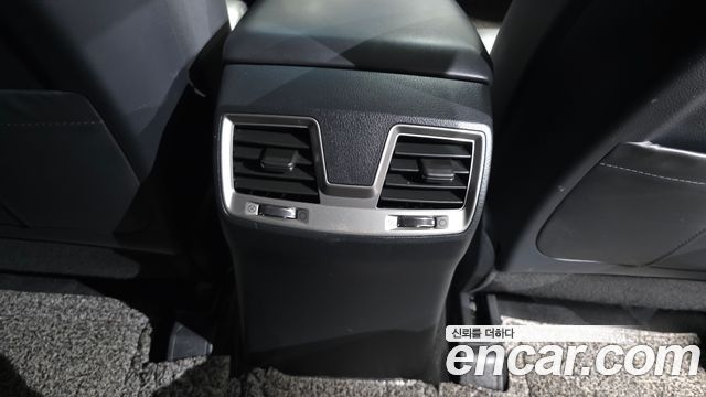 KG Mobility Rexton 2019 — photo 30