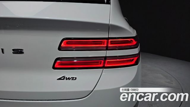 Genesis GV80 2022 — photo 9