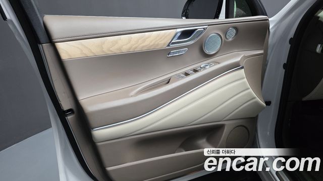 Genesis GV80 2022 — photo 14