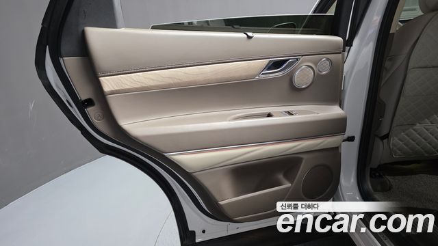 Genesis GV80 2022 — photo 15