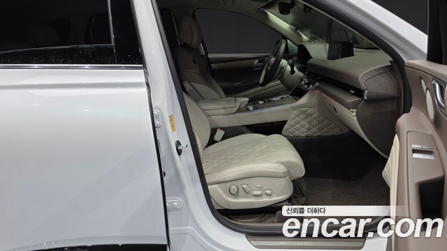 Genesis GV80 2022 — photo 16