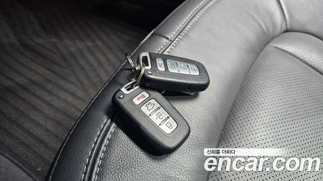 Kia K5 2011 — photo 20