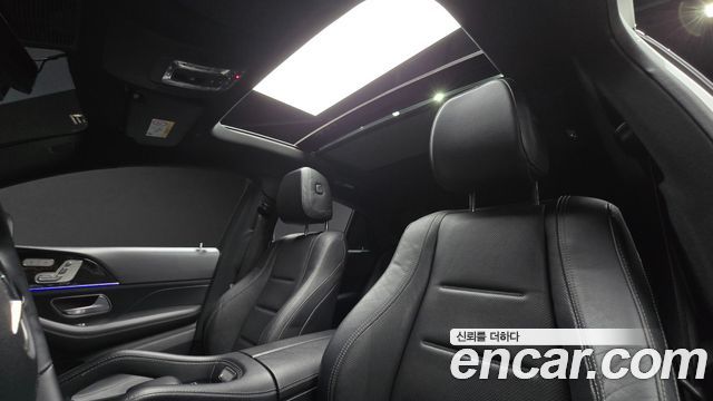 Mercedes-Benz GLE-Class 2023 — photo 19