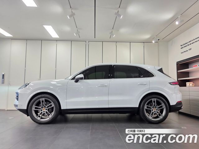Porsche Cayenne 2024 — photo 6