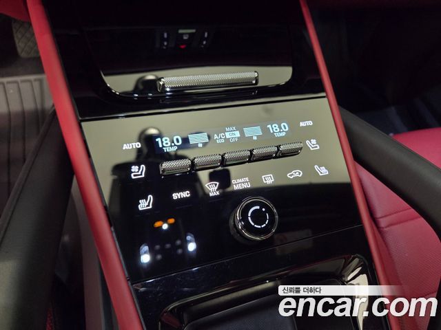 Porsche Cayenne 2024 — photo 17