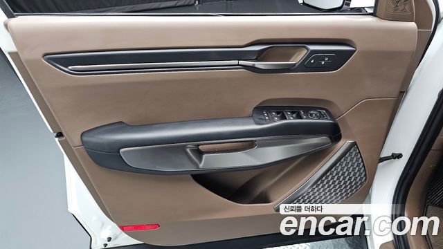 Kia EV9 2024 — photo 14