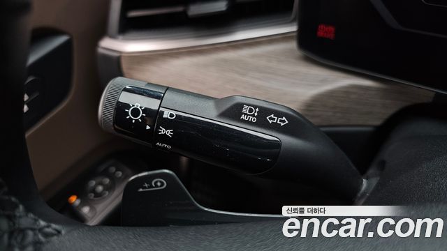 Kia EV9 2024 — photo 32