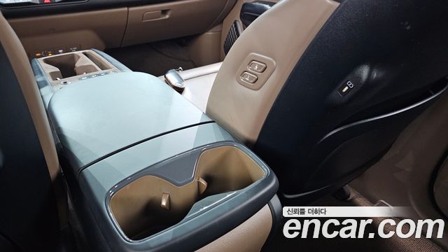 Kia EV9 2024 — photo 34