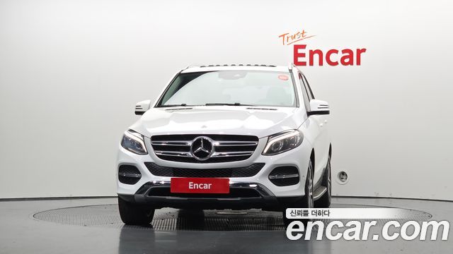 Mercedes-Benz GLE-Class 2016 — photo 3