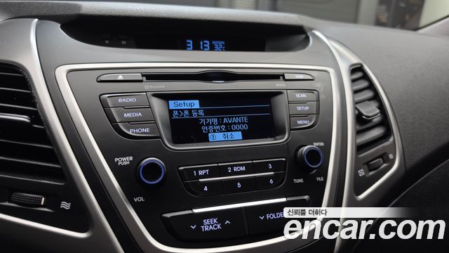 Hyundai AVANTE 2016 — photo 27