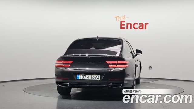 Genesis G80 2023 — photo 4