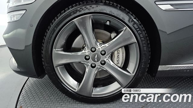 Genesis G80 2023 — photo 5