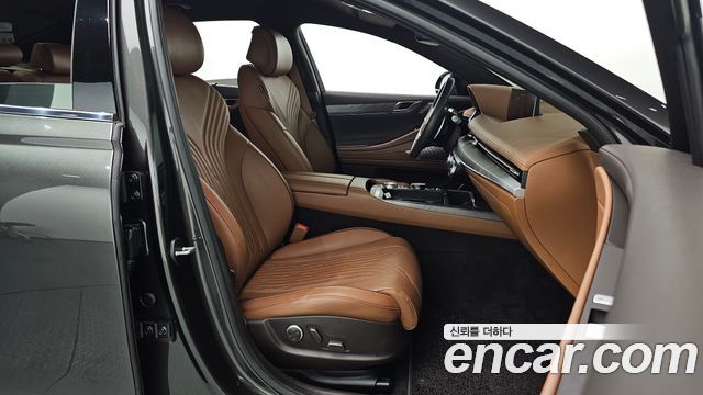 Genesis G80 2023 — photo 13