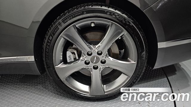 Genesis G80 2023 — photo 7