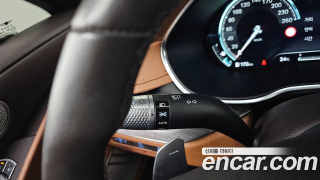 Genesis G80 2023 — photo 33