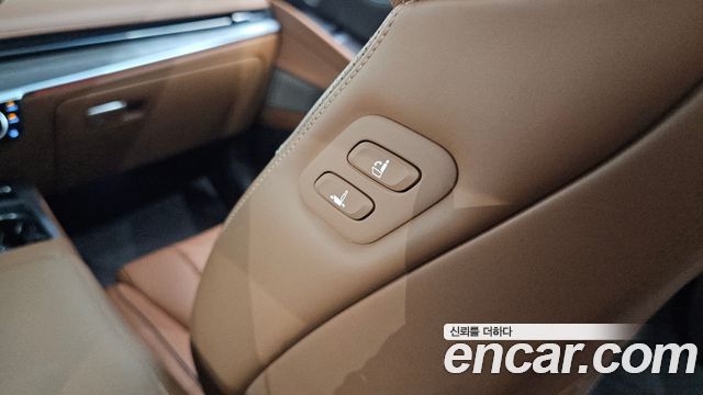 Genesis G80 2023 — photo 34