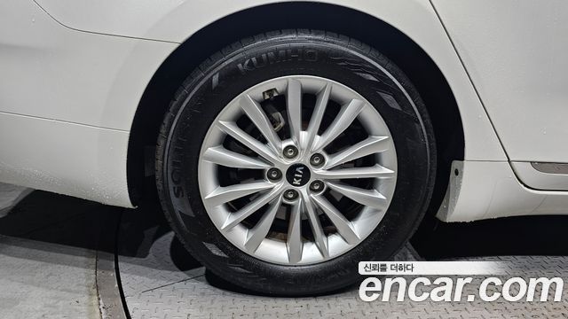 Kia K7 2020 — photo 5
