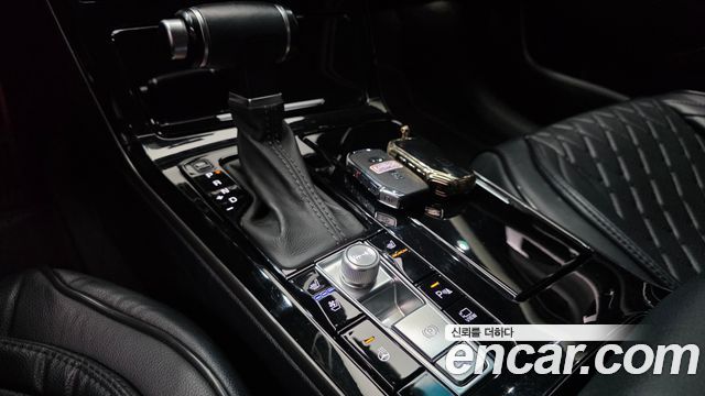 Kia K7 2020 — photo 12
