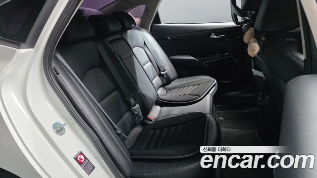 Kia K7 2020 — photo 17
