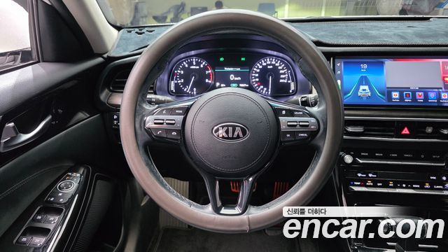 Kia K7 2020 — photo 19
