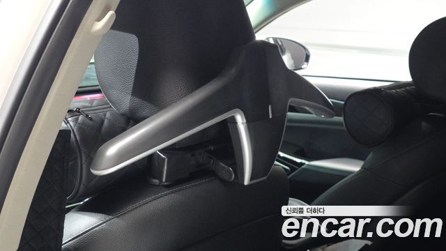Kia K7 2020 — photo 28