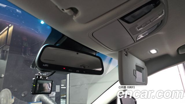 Kia K7 2020 — photo 29