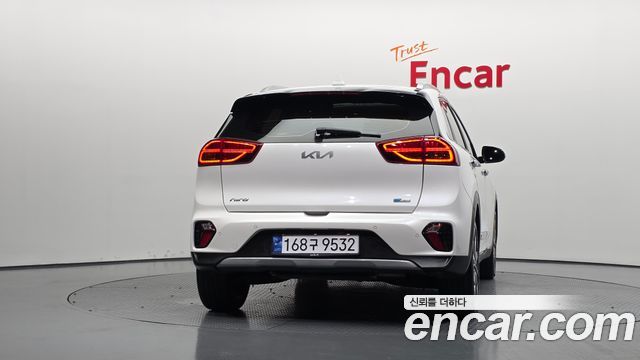 Kia Niro 2022 — photo 4